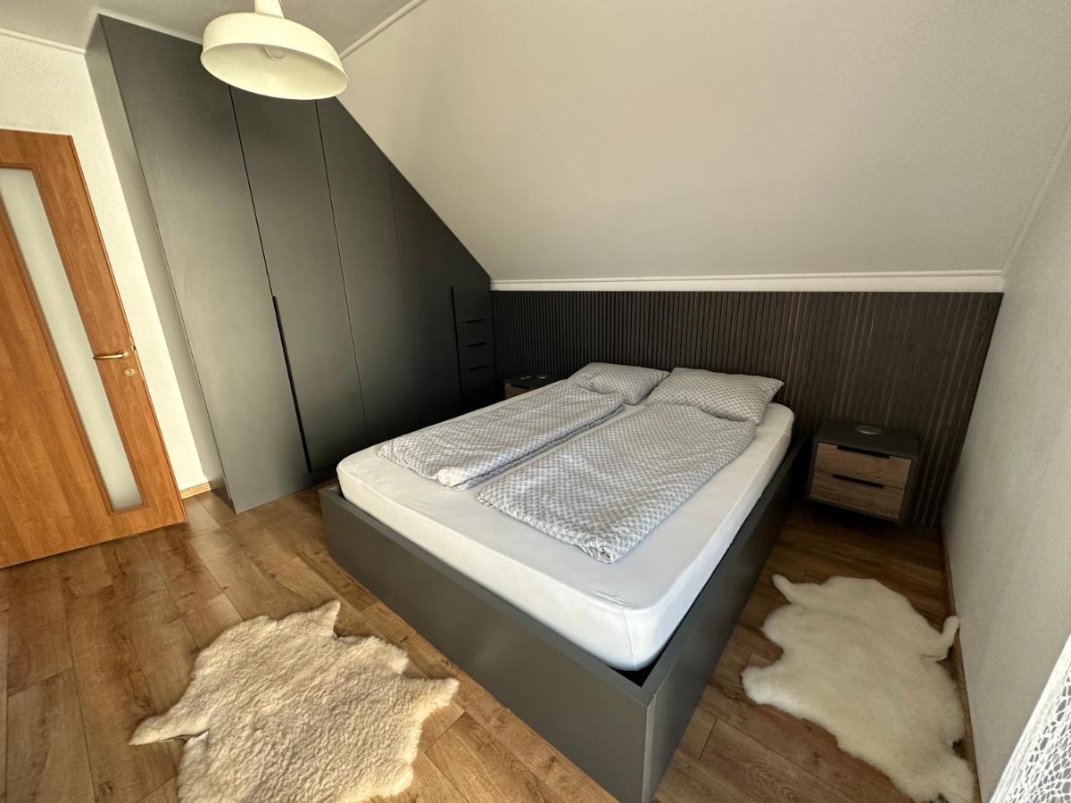 Bokorlak 4 *